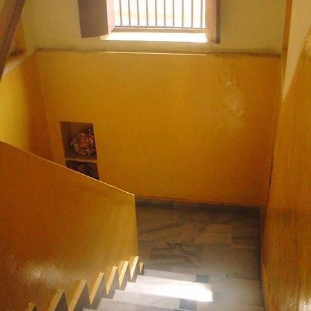 Shivakashi Guest House Βαρανάσι Εξωτερικό φωτογραφία